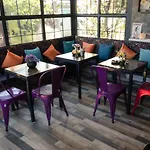 אכסניה Q Beds,rooms And פודגוריצה