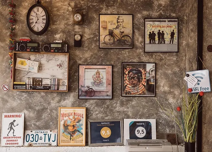 Hostel Q Beds,rooms And